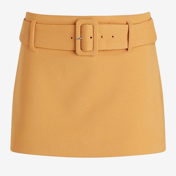 NEW with tags (NWT) Express Mustard Low Rise Twill Belted Mini Skort - Picture 1 of 5